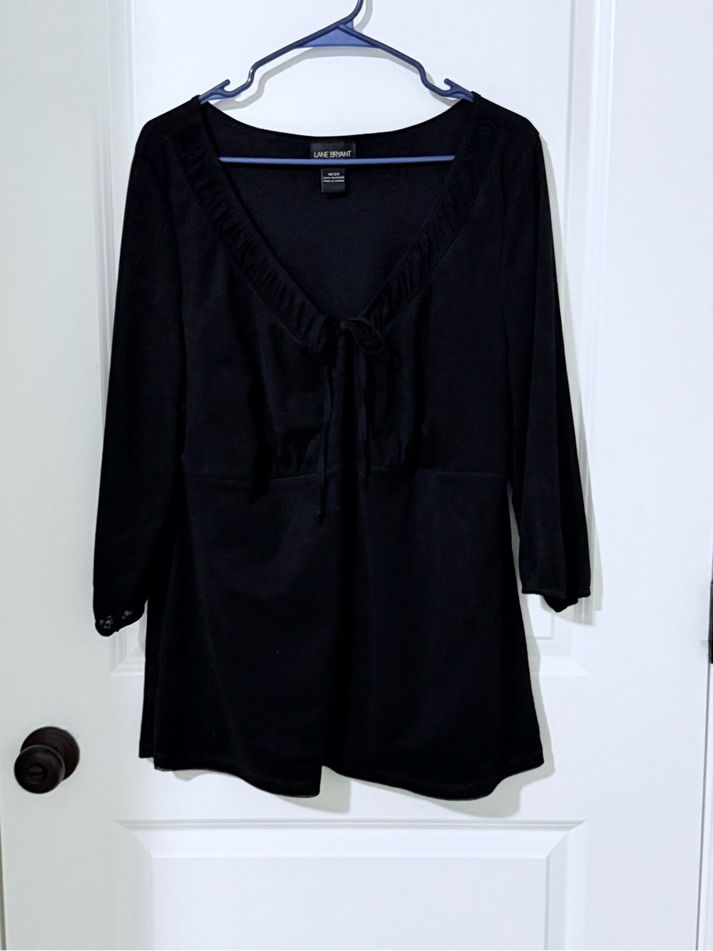 Lane Bryant Black V-Neck Tie-Front Tunic Top #68
